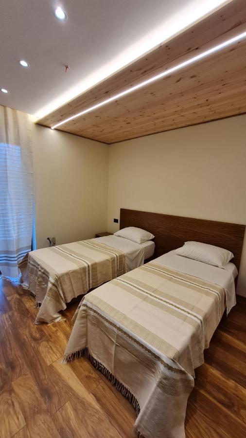 Neokulla Hotel - By Kol Gjoni Valbone Ngoại thất bức ảnh