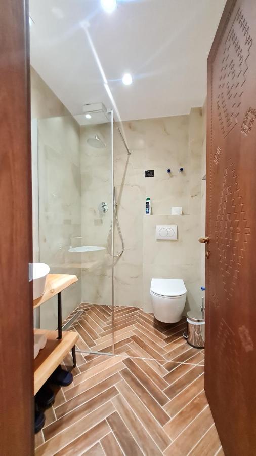 Neokulla Hotel - By Kol Gjoni Valbone Ngoại thất bức ảnh