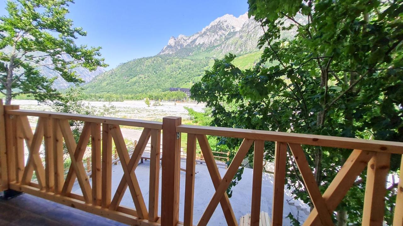 Neokulla Hotel - By Kol Gjoni Valbone Ngoại thất bức ảnh